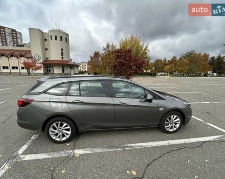 Сірий Опель Астра, об'ємом двигуна 1.6 л та пробігом 218 тис. км за 11000 $, фото 1 на Automoto.ua
