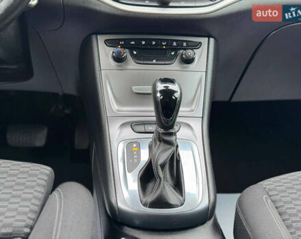 Сірий Опель Астра, об'ємом двигуна 1.6 л та пробігом 218 тис. км за 11950 $, фото 54 на Automoto.ua