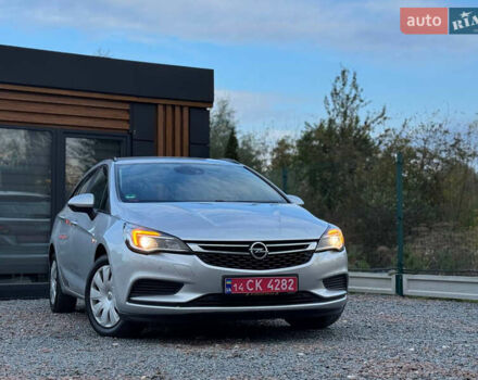 Сірий Опель Астра, об'ємом двигуна 1.6 л та пробігом 218 тис. км за 11950 $, фото 1 на Automoto.ua