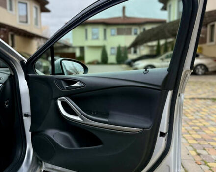 Серый Опель Астра, объемом двигателя 1.6 л и пробегом 136 тыс. км за 11800 $, фото 38 на Automoto.ua