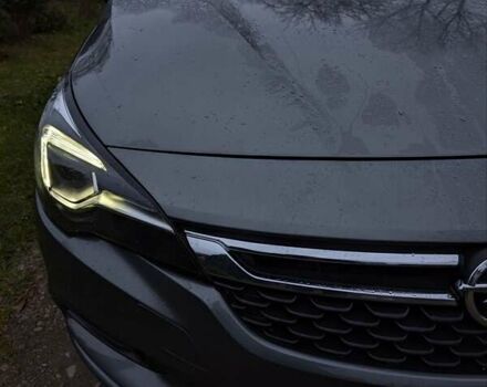 Серый Опель Астра, объемом двигателя 1.6 л и пробегом 192 тыс. км за 12100 $, фото 3 на Automoto.ua