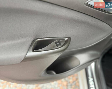 Сірий Опель Астра, об'ємом двигуна 1.6 л та пробігом 218 тис. км за 11950 $, фото 56 на Automoto.ua