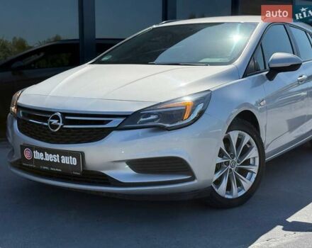 Серый Опель Астра, объемом двигателя 1.6 л и пробегом 197 тыс. км за 10989 $, фото 1 на Automoto.ua