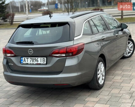 Серый Опель Астра, объемом двигателя 1.6 л и пробегом 209 тыс. км за 10999 $, фото 3 на Automoto.ua