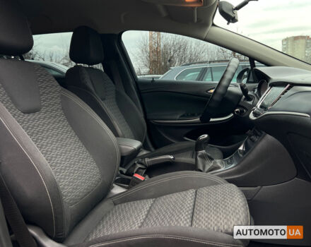 Серый Опель Астра, объемом двигателя 1.6 л и пробегом 212 тыс. км за 11300 $, фото 8 на Automoto.ua