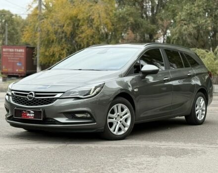 Серый Опель Астра, объемом двигателя 1.6 л и пробегом 157 тыс. км за 12199 $, фото 3 на Automoto.ua