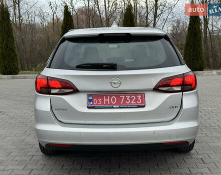Серый Опель Астра, объемом двигателя 1.6 л и пробегом 189 тыс. км за 12100 $, фото 4 на Automoto.ua