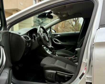 Серый Опель Астра, объемом двигателя 1.6 л и пробегом 136 тыс. км за 11800 $, фото 23 на Automoto.ua