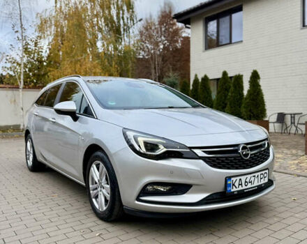 Серый Опель Астра, объемом двигателя 1.6 л и пробегом 136 тыс. км за 11800 $, фото 2 на Automoto.ua