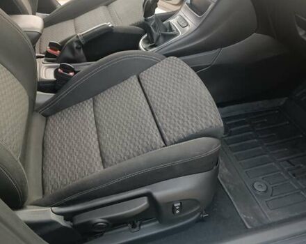 Серый Опель Астра, объемом двигателя 1.6 л и пробегом 256 тыс. км за 11999 $, фото 48 на Automoto.ua