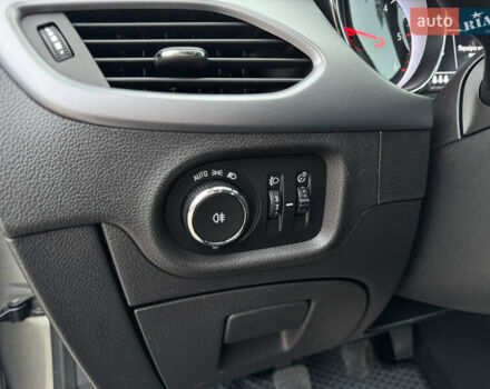 Серый Опель Астра, объемом двигателя 1.6 л и пробегом 209 тыс. км за 10999 $, фото 41 на Automoto.ua