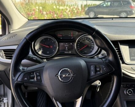 Серый Опель Астра, объемом двигателя 1.6 л и пробегом 255 тыс. км за 9800 $, фото 4 на Automoto.ua