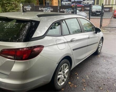 Серый Опель Астра, объемом двигателя 1.6 л и пробегом 168 тыс. км за 10900 $, фото 4 на Automoto.ua