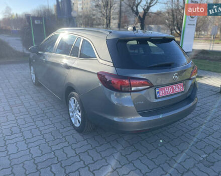 Серый Опель Астра, объемом двигателя 1.6 л и пробегом 207 тыс. км за 10800 $, фото 2 на Automoto.ua