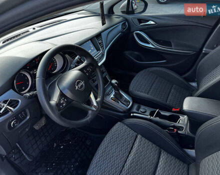 Опель Астра 2019 у Дрогобичі на Automoto.ua Сірий Опель Астра, об'ємом двигуна 1.6 л та пробігом 133 тис. км за 11500 $, фото 14 на Automoto.ua