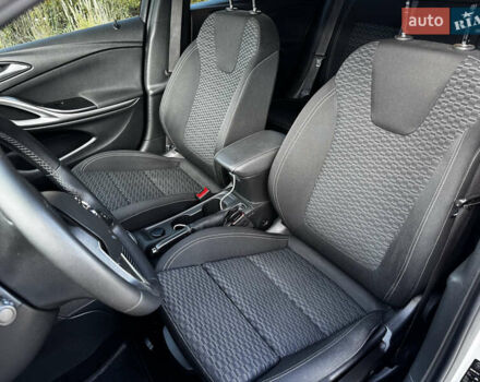 Опель Астра 2019 у Дрогобичі на Automoto.ua Сірий Опель Астра, об'ємом двигуна 1.6 л та пробігом 133 тис. км за 11500 $, фото 8 на Automoto.ua