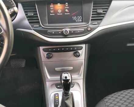 Серый Опель Астра, объемом двигателя 1.6 л и пробегом 178 тыс. км за 11800 $, фото 5 на Automoto.ua