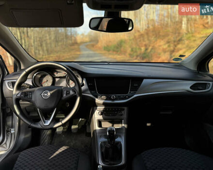 Серый Опель Астра, объемом двигателя 1.6 л и пробегом 167 тыс. км за 11200 $, фото 27 на Automoto.ua