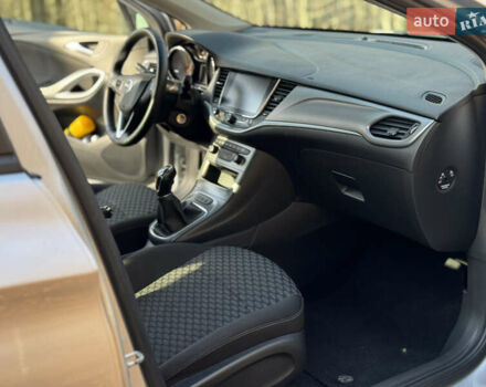 Серый Опель Астра, объемом двигателя 1.6 л и пробегом 167 тыс. км за 11200 $, фото 34 на Automoto.ua