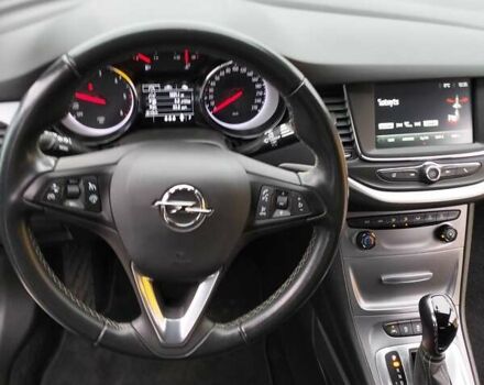 Серый Опель Астра, объемом двигателя 1.6 л и пробегом 178 тыс. км за 11800 $, фото 4 на Automoto.ua