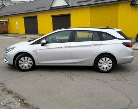 Серый Опель Астра, объемом двигателя 1.6 л и пробегом 178 тыс. км за 11800 $, фото 2 на Automoto.ua