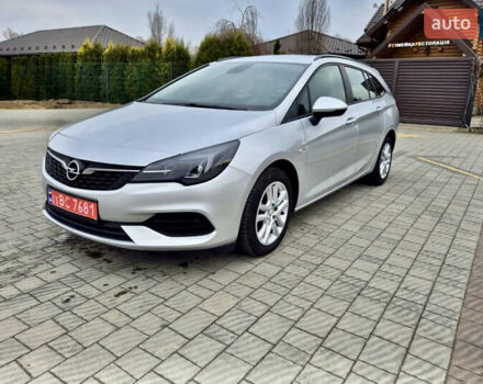 Серый Опель Астра, объемом двигателя 1.5 л и пробегом 270 тыс. км за 9999 $, фото 16 на Automoto.ua