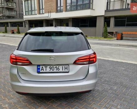 Опель Астра 2020 в Ивано-Франковске на Automoto.ua Серый Опель Астра, объемом двигателя 1.5 л и пробегом 142 тыс. км за 14000 $, фото 4 на Automoto.ua