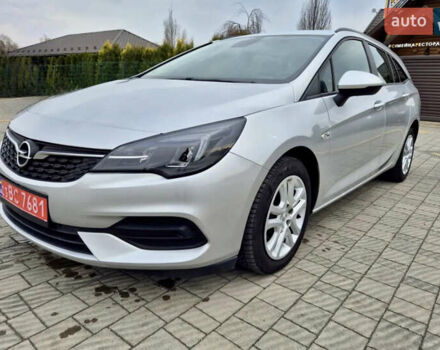 Серый Опель Астра, объемом двигателя 1.5 л и пробегом 270 тыс. км за 9999 $, фото 57 на Automoto.ua