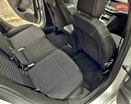 Серый Опель Астра, объемом двигателя 1.5 л и пробегом 270 тыс. км за 9999 $, фото 24 на Automoto.ua