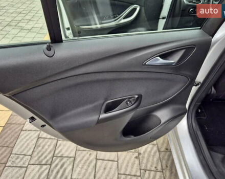 Серый Опель Астра, объемом двигателя 1.5 л и пробегом 270 тыс. км за 9999 $, фото 12 на Automoto.ua