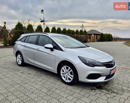 Серый Опель Астра, объемом двигателя 1.5 л и пробегом 270 тыс. км за 9999 $, фото 52 на Automoto.ua