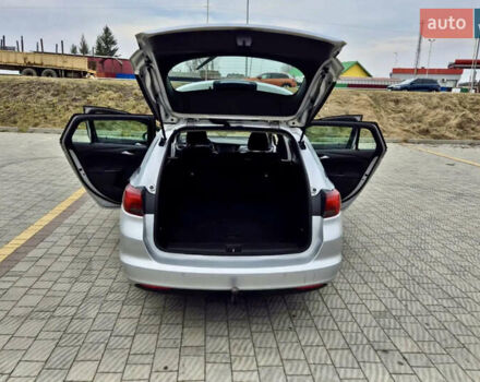 Серый Опель Астра, объемом двигателя 1.5 л и пробегом 270 тыс. км за 9999 $, фото 59 на Automoto.ua