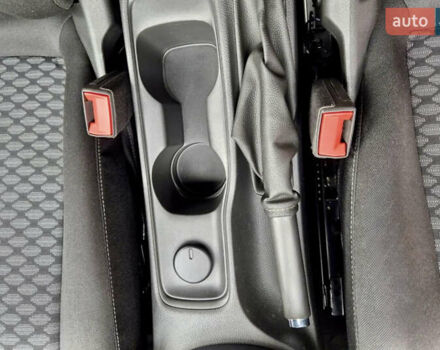 Серый Опель Астра, объемом двигателя 1.5 л и пробегом 270 тыс. км за 9999 $, фото 9 на Automoto.ua