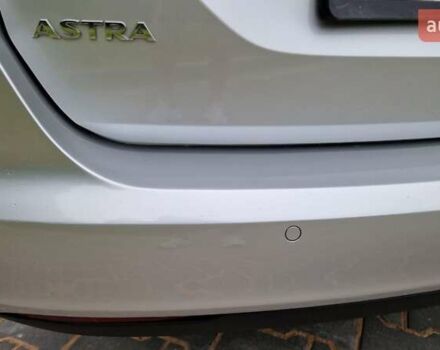 Опель Астра 2020 в Ивано-Франковске на Automoto.ua Серый Опель Астра, объемом двигателя 1.5 л и пробегом 142 тыс. км за 14000 $, фото 2 на Automoto.ua