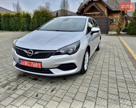 Серый Опель Астра, объемом двигателя 1.5 л и пробегом 270 тыс. км за 9999 $, фото 13 на Automoto.ua