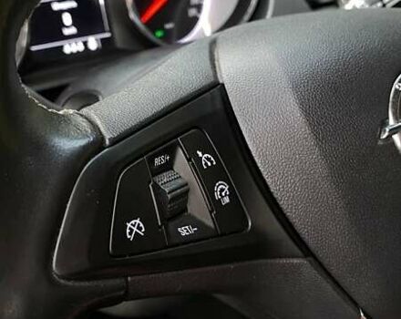 Серый Опель Астра, объемом двигателя 1.5 л и пробегом 102 тыс. км за 12599 $, фото 18 на Automoto.ua