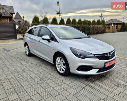 Серый Опель Астра, объемом двигателя 1.5 л и пробегом 270 тыс. км за 9999 $, фото 54 на Automoto.ua