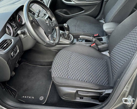 Сірий Опель Астра, об'ємом двигуна 1.5 л та пробігом 142 тис. км за 12800 $, фото 11 на Automoto.ua