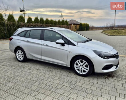 Серый Опель Астра, объемом двигателя 1.5 л и пробегом 270 тыс. км за 9999 $, фото 55 на Automoto.ua