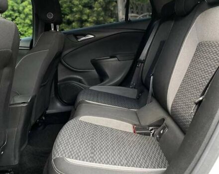 Серый Опель Астра, объемом двигателя 1.5 л и пробегом 115 тыс. км за 12599 $, фото 32 на Automoto.ua