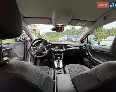 Серый Опель Астра, объемом двигателя 1.5 л и пробегом 165 тыс. км за 14700 $, фото 6 на Automoto.ua