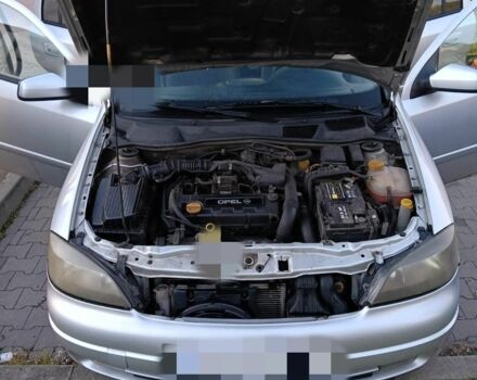 Серый Опель Астра, объемом двигателя 1.7 л и пробегом 400 тыс. км за 1500 $, фото 1 на Automoto.ua