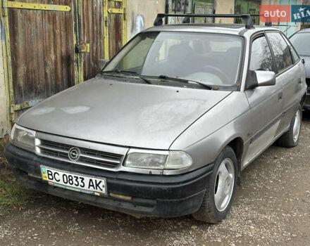 Серый Опель Астра, объемом двигателя 1.4 л и пробегом 263 тыс. км за 850 $, фото 1 на Automoto.ua