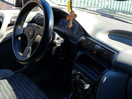 Сірий Опель Астра, об'ємом двигуна 1.6 л та пробігом 280 тис. км за 1500 $, фото 1 на Automoto.ua