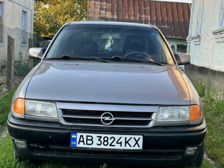 Опель Астра 1993 в Виннице на Automoto.ua Серый Опель Астра, объемом двигателя 1.6 л и пробегом 380 тыс. км за 1600 $, фото 1 на Automoto.ua
