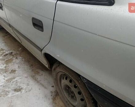 Сірий Опель Астра, об'ємом двигуна 1.7 л та пробігом 400 тис. км за 1200 $, фото 1 на Automoto.ua