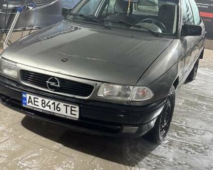 Сірий Опель Астра, об'ємом двигуна 1.4 л та пробігом 277 тис. км за 1800 $, фото 1 на Automoto.ua