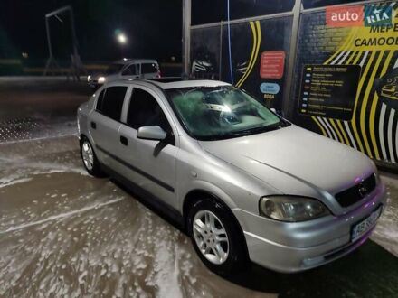 Серый Опель Астра, объемом двигателя 1.6 л и пробегом 293 тыс. км за 3000 $, фото 1 на Automoto.ua