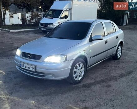 Серый Опель Астра, объемом двигателя 2 л и пробегом 343 тыс. км за 2600 $, фото 1 на Automoto.ua