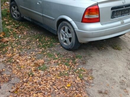 Серый Опель Астра, объемом двигателя 0 л и пробегом 320 тыс. км за 2200 $, фото 1 на Automoto.ua